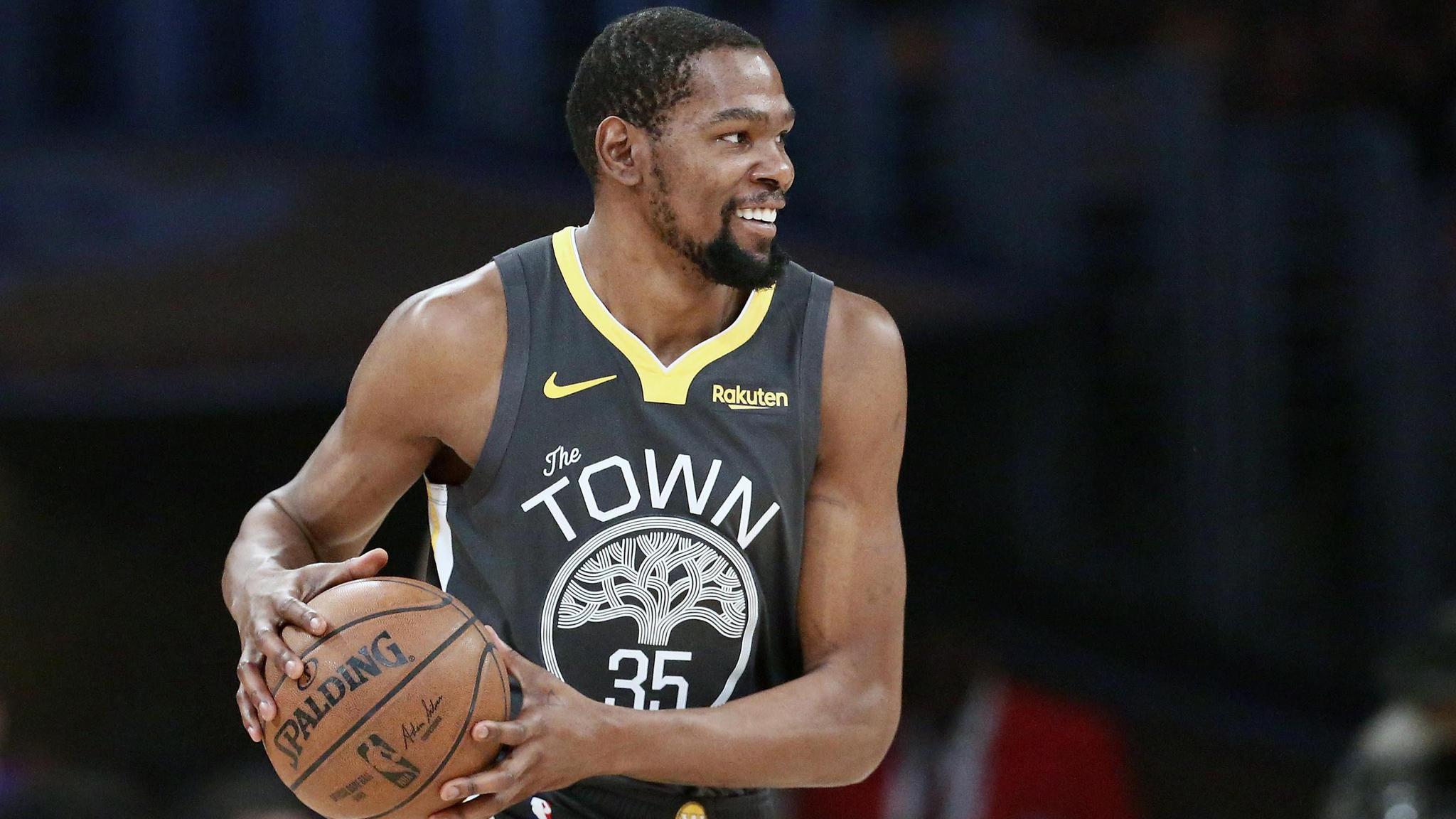 场比赛中轮 场比赛中轮