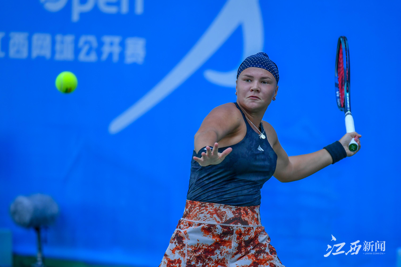 雷特吉与中 雷特吉与中