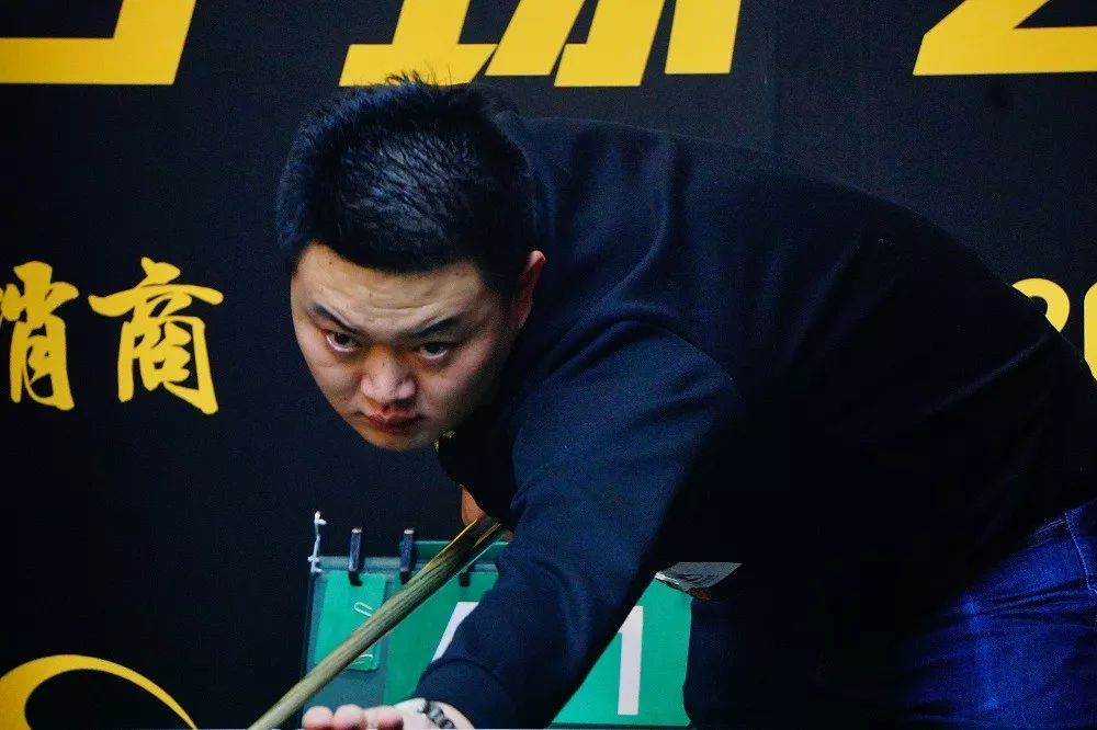 场灰熊落后 场灰熊落后