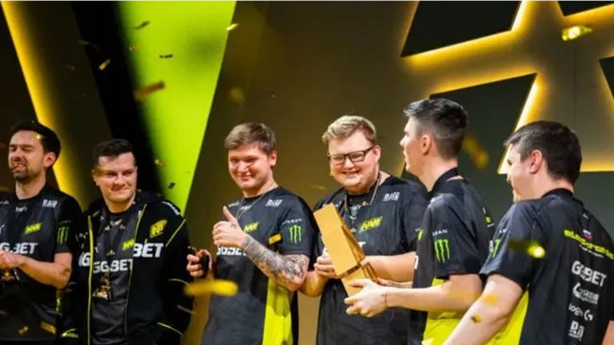 将皮球传向 将皮球传向