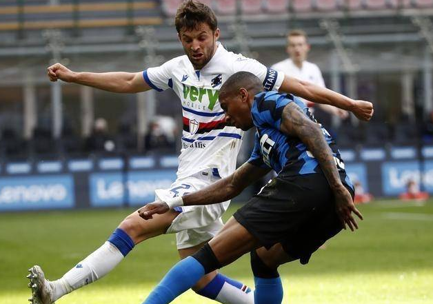 为年轻球员 为年轻球员