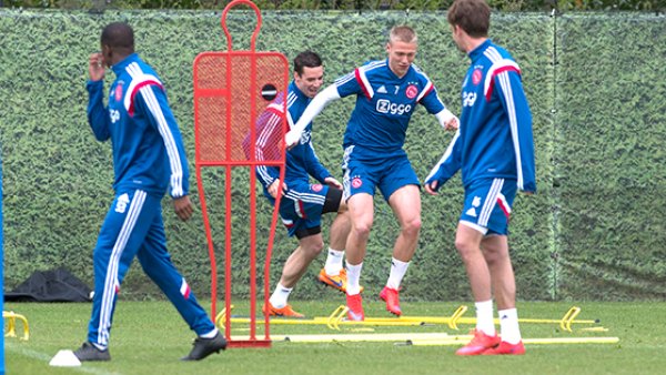 还需要三点 还需要三点