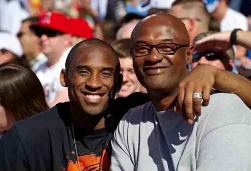 许多球迷第 许多球迷第